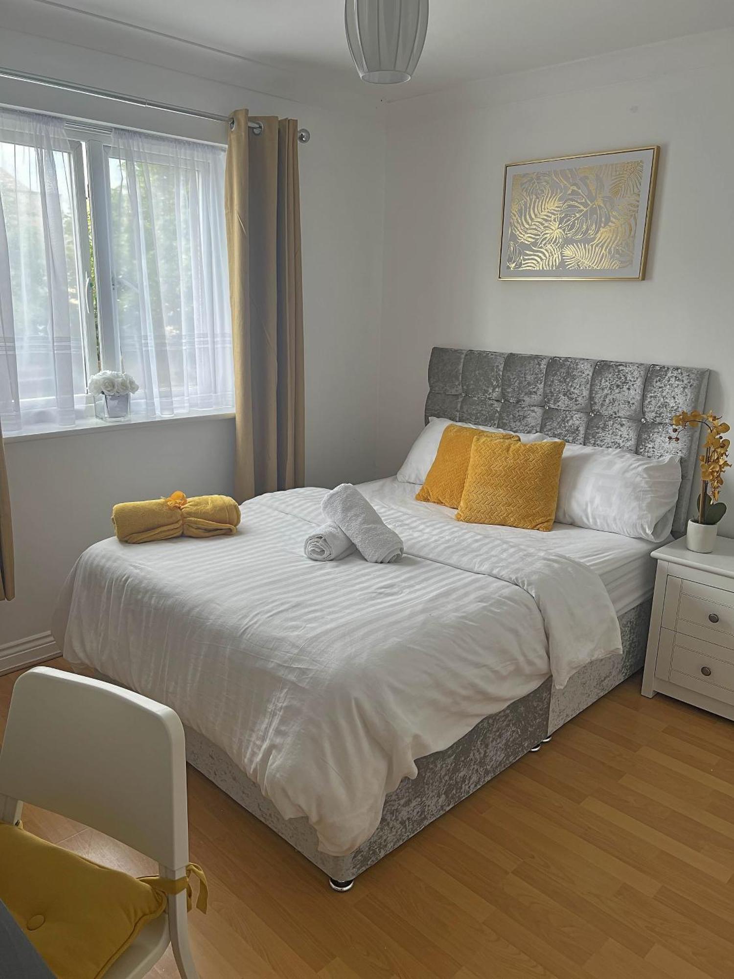 Luxury Rooms And An En-Suite Room With Free Wi-Fi Clarendon Way Colchester Eksteriør bilde
